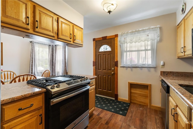 218 Bryant Ave, New Hyde Park, NY 11040 - photo 17