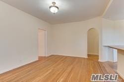 83-52 Talbot St Unit 5C, Kew Gardens, NY 11415 - photo 6