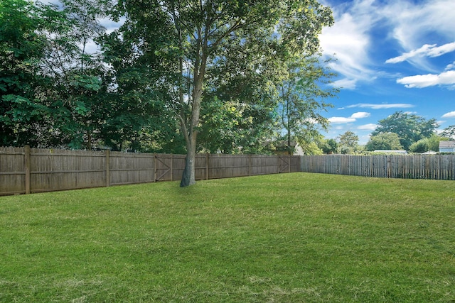 56 Hackmatac St, Central Islip, NY 11722 - photo 9