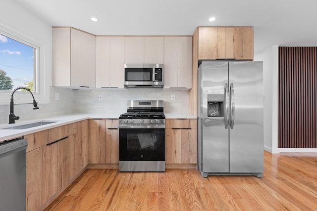 7 Stanley Pl, Hempstead, NY 11550 - photo 2