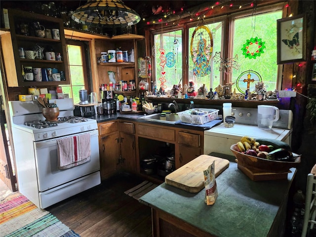 108 Pleasant Rd, Lake Peekskill, NY 10537 - photo 5