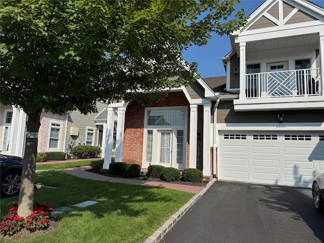 64101 Red Cedar Rd, Plainview, NY 11803 - photo 1