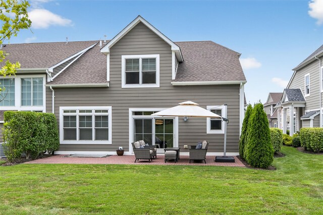 64101 Red Cedar Rd, Plainview, NY 11803 - photo 36