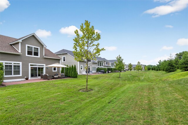 64101 Red Cedar Rd, Plainview, NY 11803 - photo 37