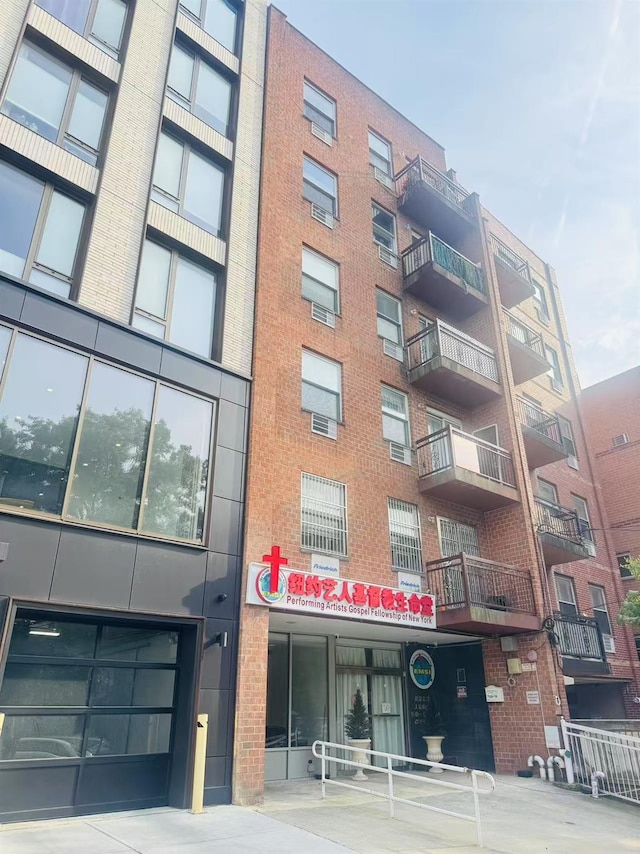 138-10 35th Ave Unit 2B, Flushing, NY 11354 - photo 1