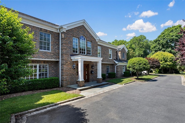 27 Hemlock Rd, Manhasset, NY 11030 - photo 2
