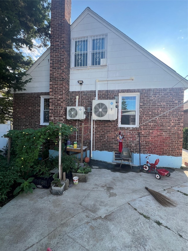 11608 196th St, Saint Albans, NY 11412 - photo 6