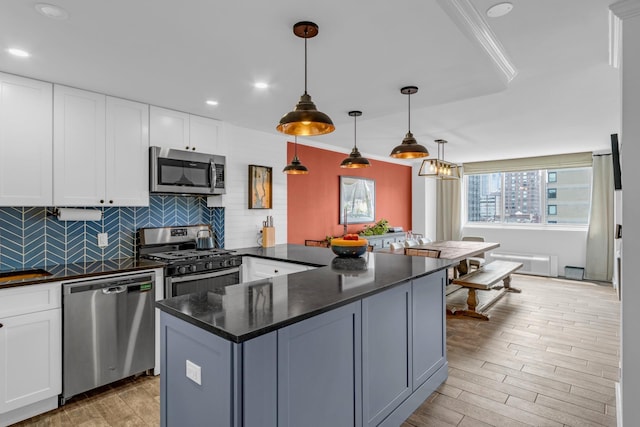 345 E 93rd St Unit 11De, New York Manhattan, NY 10128 - photo 1