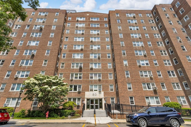 80 Knolls Cres Unit 8M, Bronx, NY 10463 - photo 11