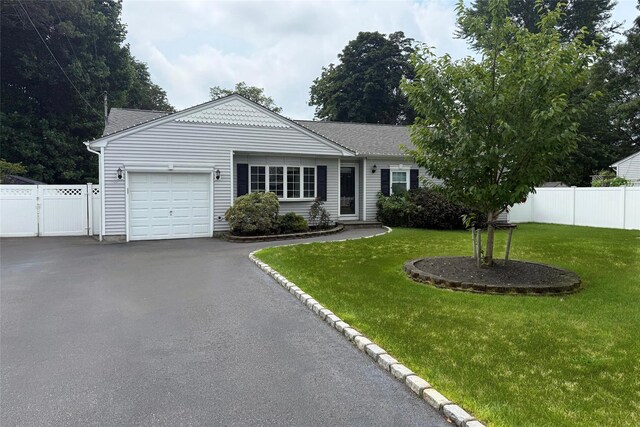 644 Peconic St, Ronkonkoma, NY 11779 - photo 1