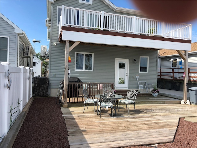 10 James St S, East Rockaway, NY 11518 - photo 2