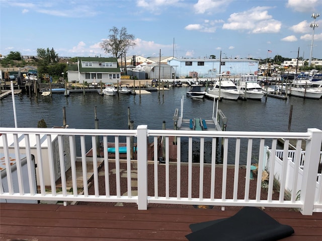 10 James St S, East Rockaway, NY 11518 - photo 6
