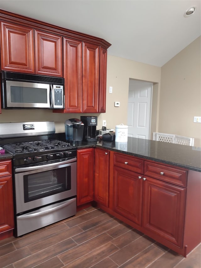 10 James St S, East Rockaway, NY 11518 - photo 11