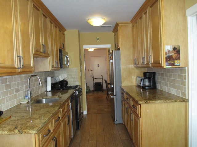 360 Central Ave Unit 331, Lawrence, NY 11559 - photo 2