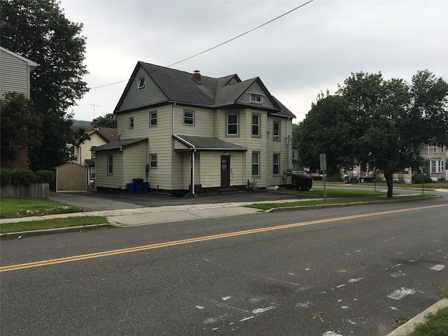 35 W Maltbie Ave, Suffern, NY 10901 - photo 2