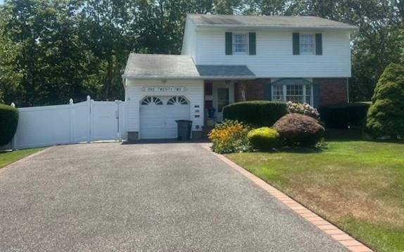122 Fawn Ct, East Islip, NY 11730 - photo 1