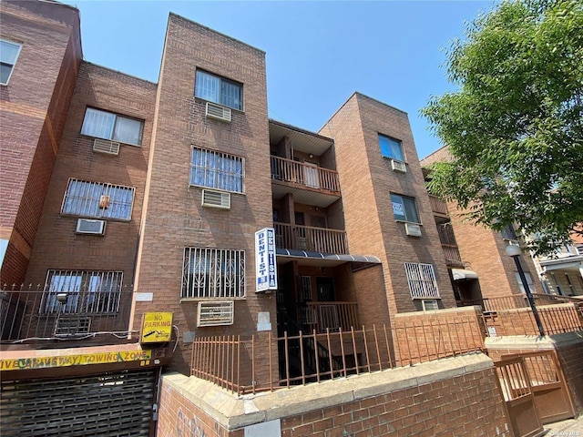 37-30 103rd St Unit 2B, Corona, NY 11368 - photo 1