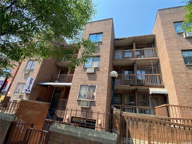 37-30 103rd St Unit 2B, Corona, NY 11368 - photo 2