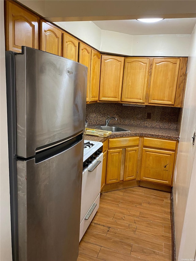 37-30 103rd St Unit 2B, Corona, NY 11368 - photo 5