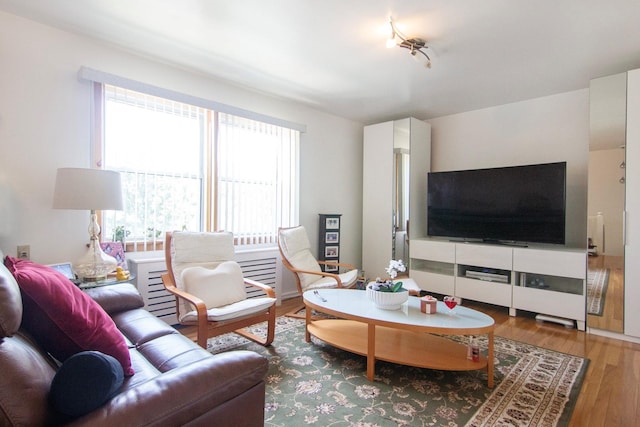 71-50 252nd St Unit 11B, Bellerose, NY 11426 - photo 1