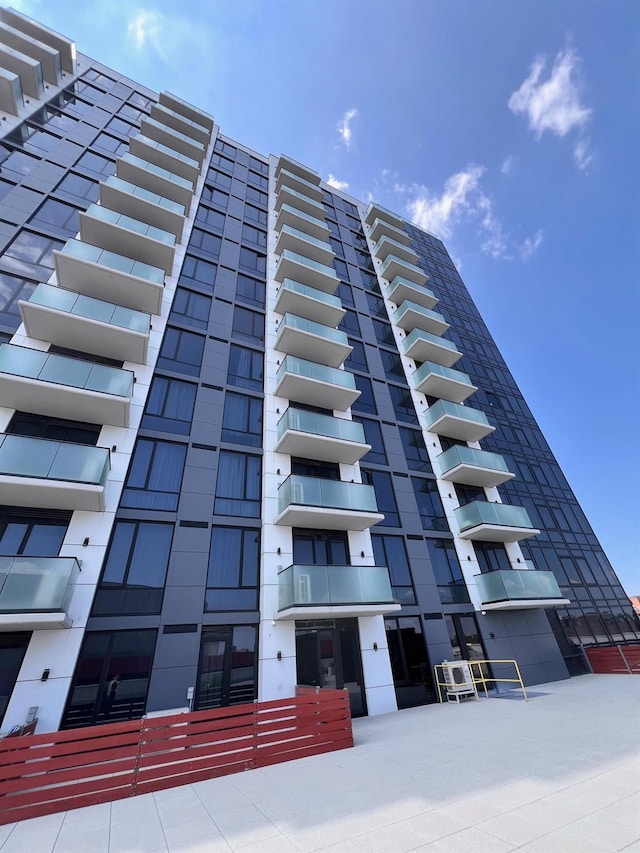88-08 Justice Ave Unit 15N, Elmhurst, NY 11373 - photo 1