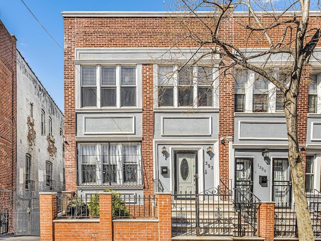 1323 Saint Lawrence Ave, Bronx, NY 10472 - photo 1