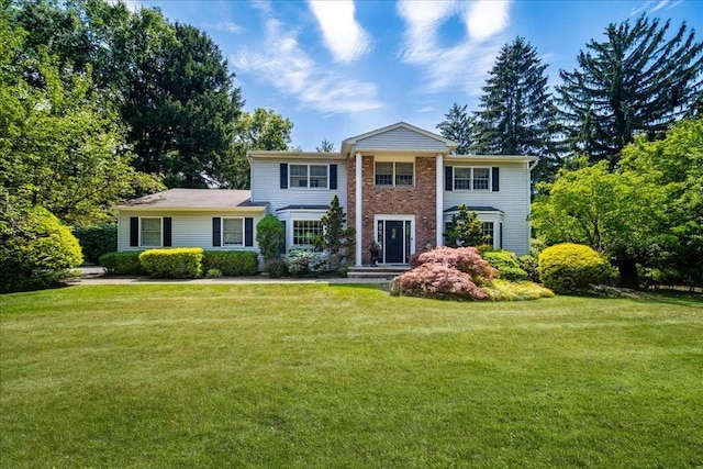 10 Evergreen Ct, Suffern, NY 10901 - neoclassical / greek revival house with a front yard