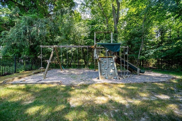 10 Evergreen Ct, Suffern, NY 10901 - view of playground
