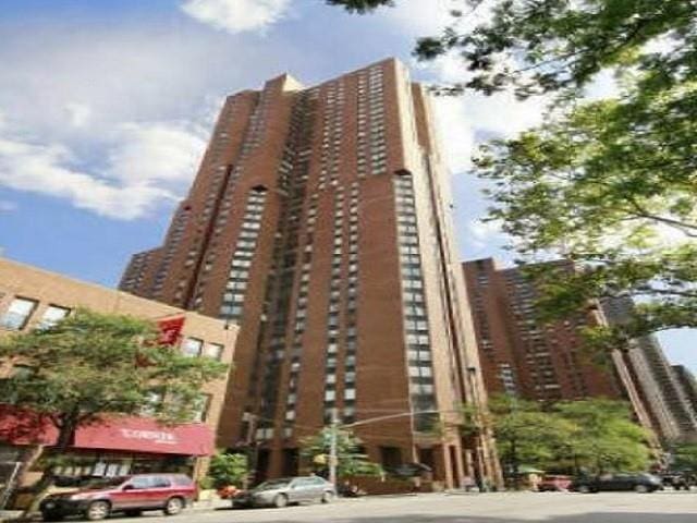 1641 3rd Ave Unit 29F, New York Manhattan NY, 10128, 2 bedrooms, 2 baths condo for sale