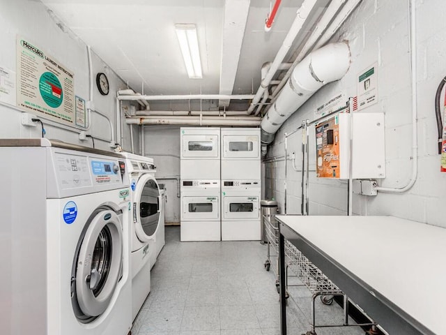 6535 Broadway Unit 2E, Bronx, NY 10471 - community laundry with washer and dryer and stacked washer and clothes dryer