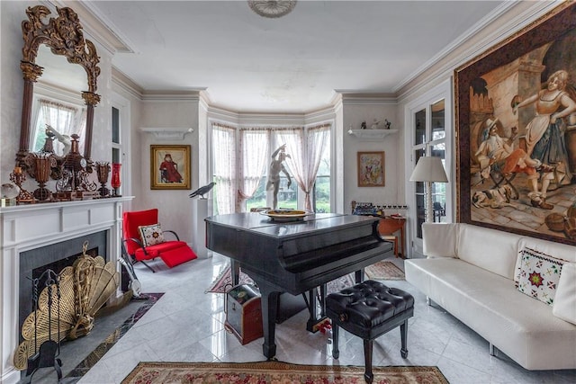 sitting room with crown molding