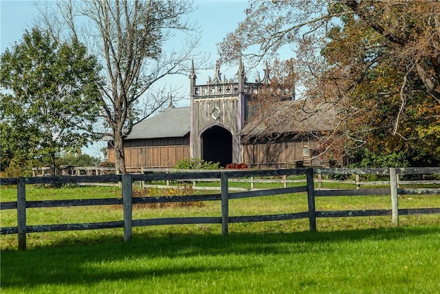 exterior space with a yard