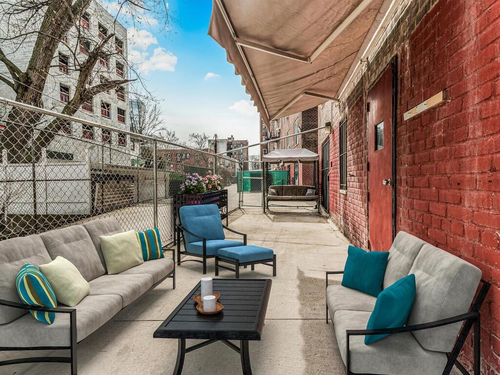 2630 Kingsbridge Ter Unit 2N, Bronx, NY 10463 - photo 1