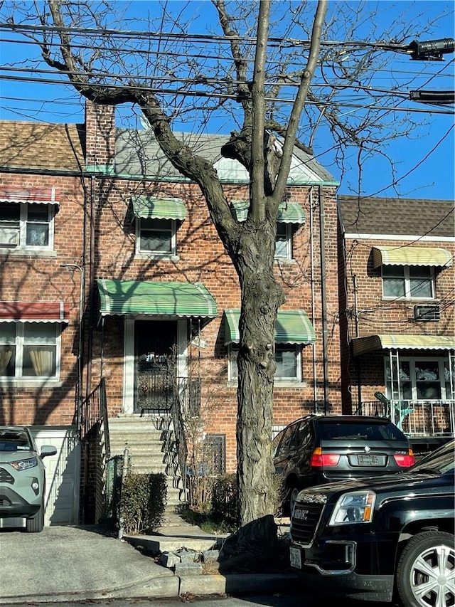 view of townhome / multi-family property