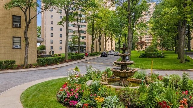 3 Fordham Hill Oval Unit 5B, Bronx, NY 10468 - photo 16