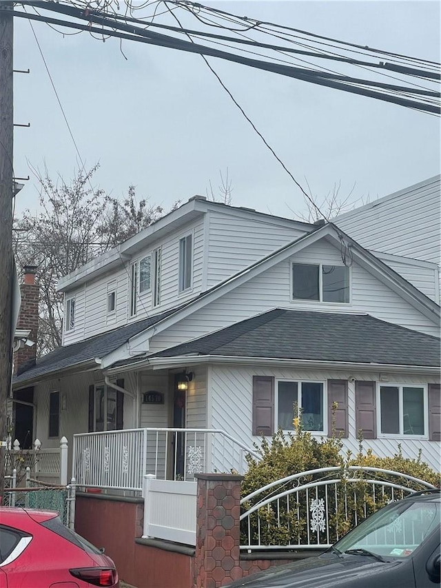 view of front of property with a porch