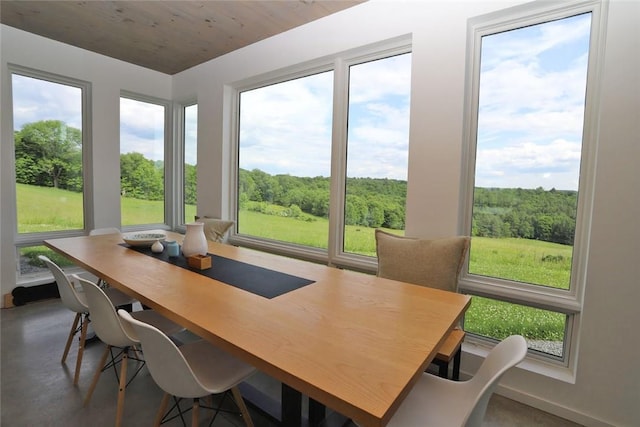 sunroom featuring a healthy amount of sunlight