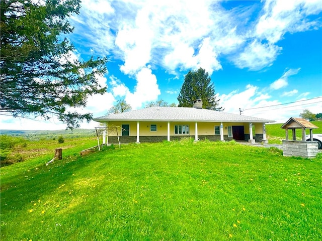 exterior space with a lawn