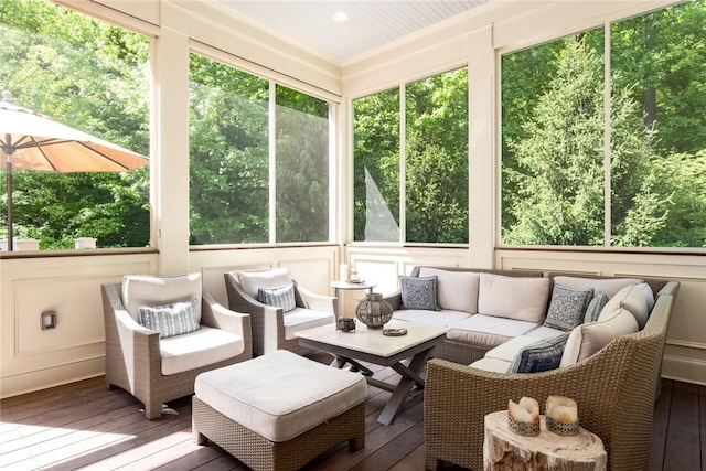 view of sunroom / solarium