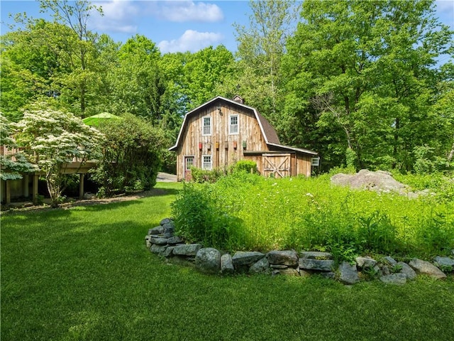 exterior space with an outbuilding