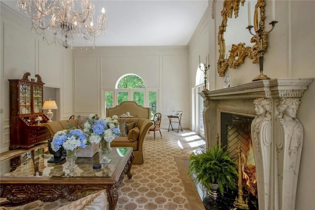 sitting room featuring an inviting chandelier