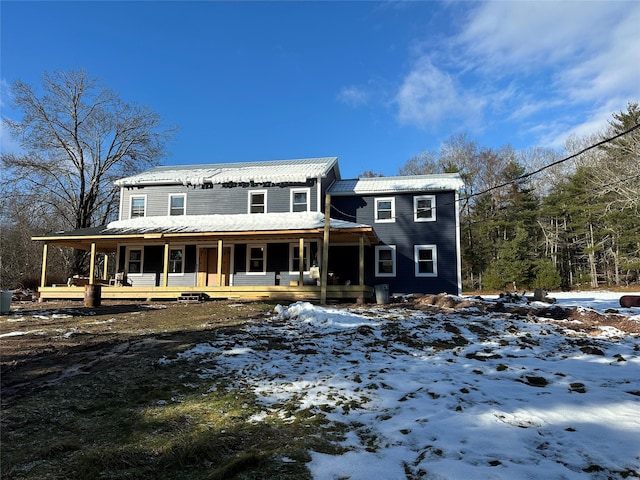 view of front of home featuring a porch