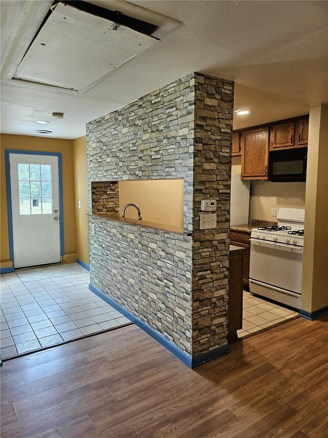 19 Bennett Rd, Poughkeepsie, NY 12601 - photo 32