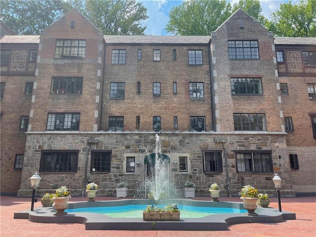 915 Wynnewood Rd Unit G2, Pelham, NY 10803 - view of apartment building / complex