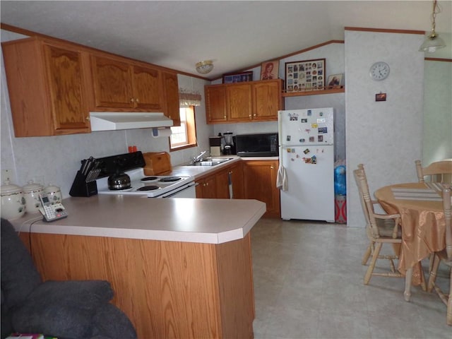 kitchen with vaulted ceiling, kitchen peninsula, sink, and white appliances