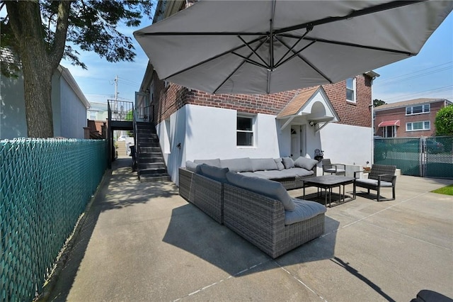 view of patio featuring an outdoor hangout area