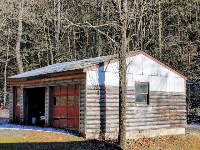 view of outbuilding