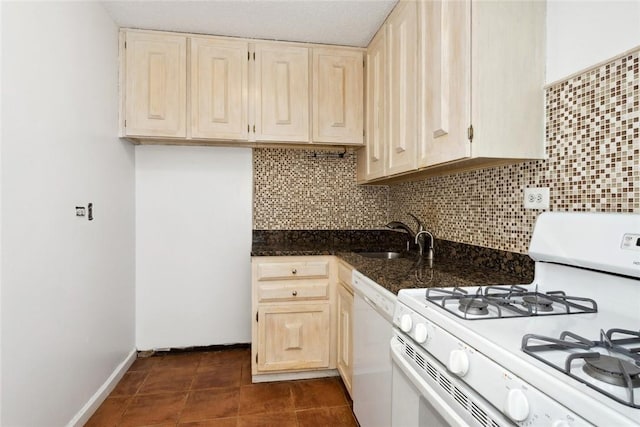 Listing photo 3 for 3333HENRYHUDSONPARKWAY 3333 Henry Hudson Pkwy Unit 22C, Bronx NY 10463