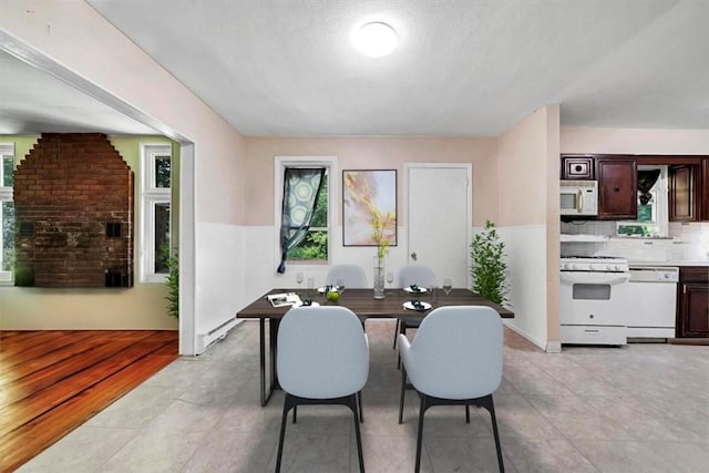 dining area featuring light hardwood / wood-style floors