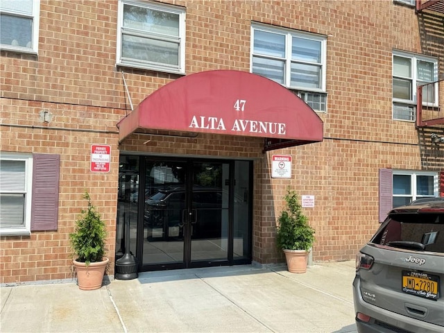 47 Alta Ave Unit 2G, Yonkers, NY 10705 - photo 1